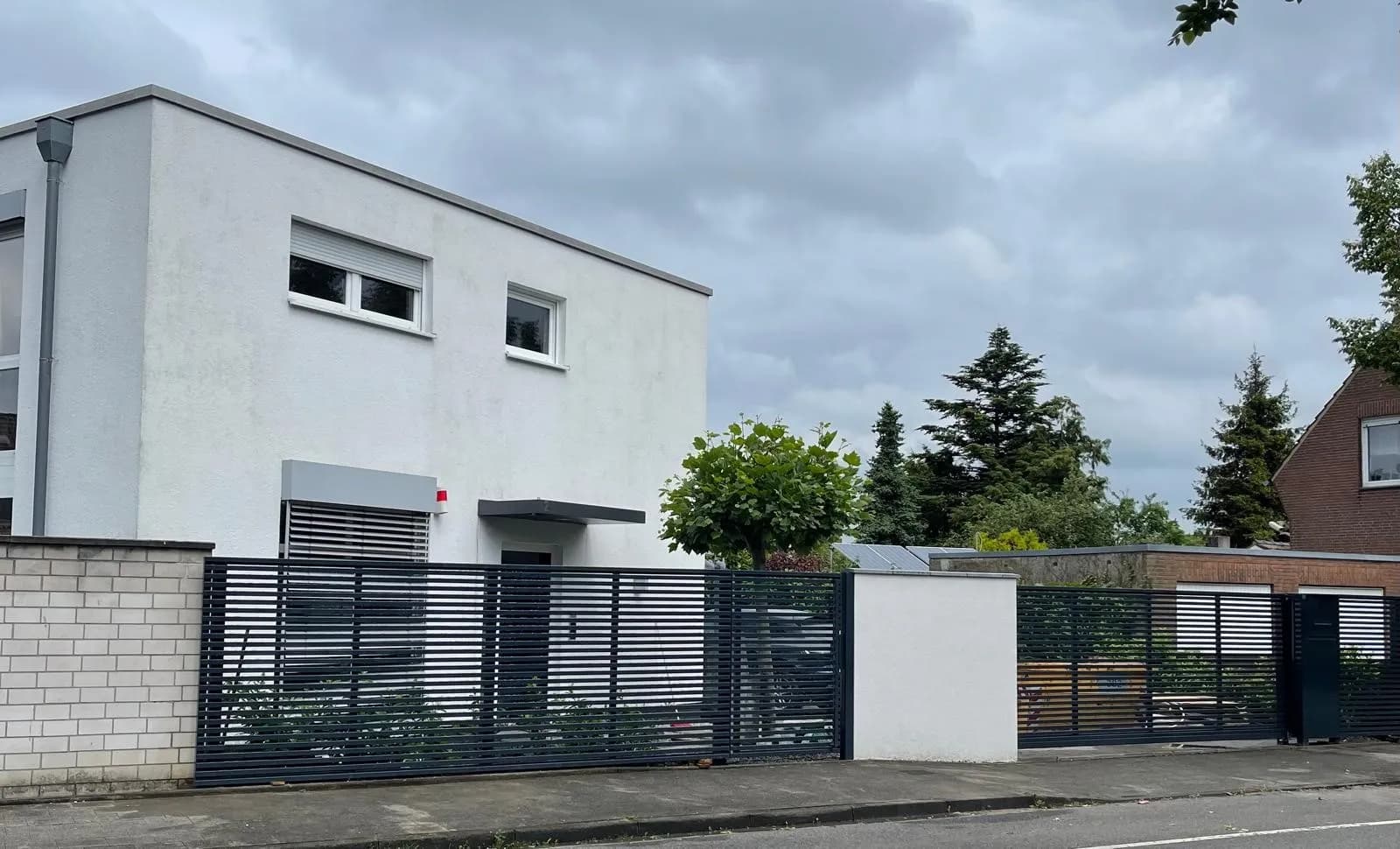 Zaun ala Villa Geissini aus Polen 3