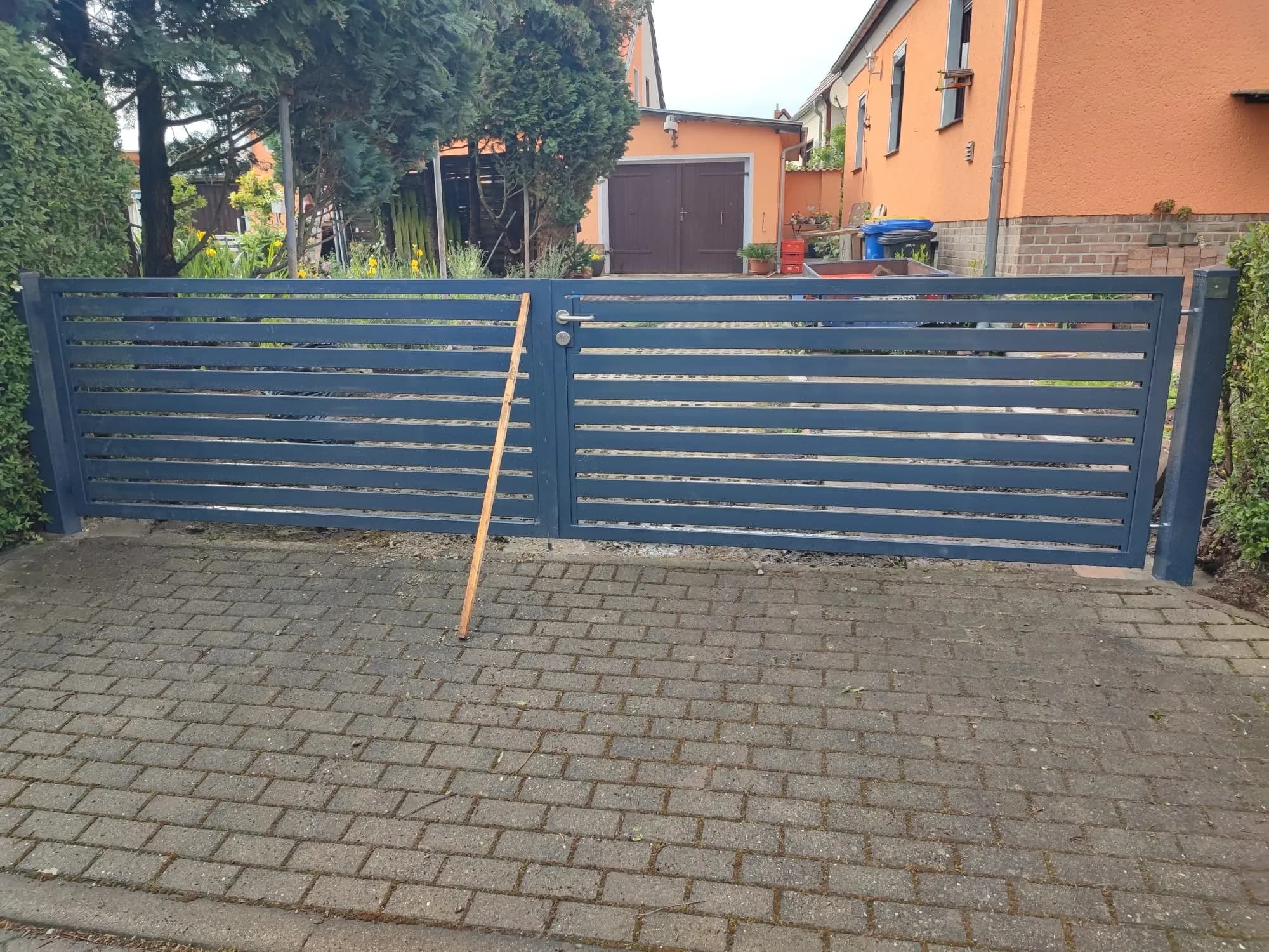 Moderne Gartenzäune aus Polen günstig 3