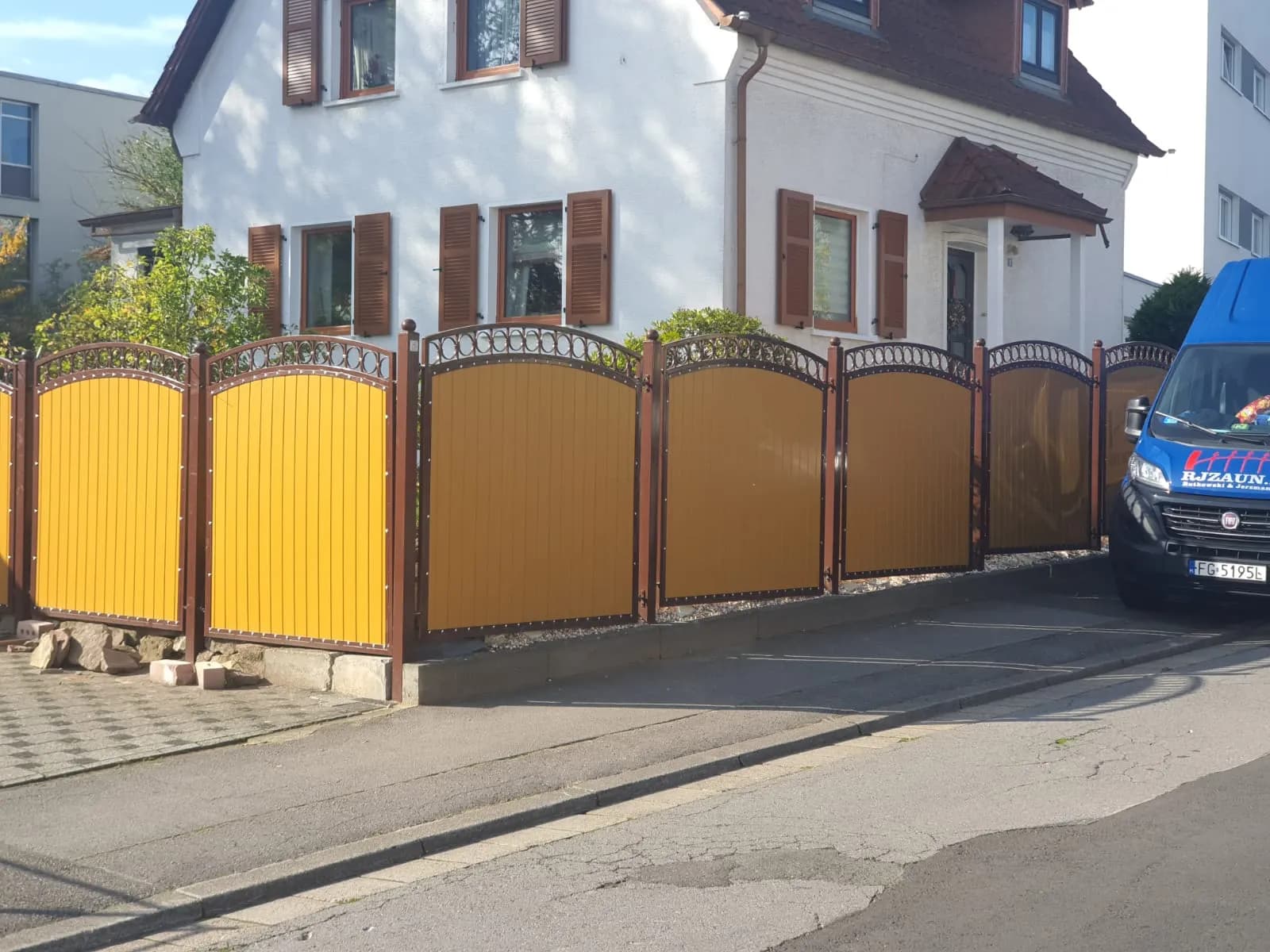 Moderne Gartenzäune aus Polen günstig 2