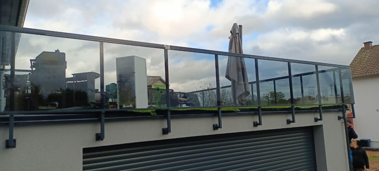 Balkon- und Treppengeländer günstig aus Polen mit Aufmass und Montage