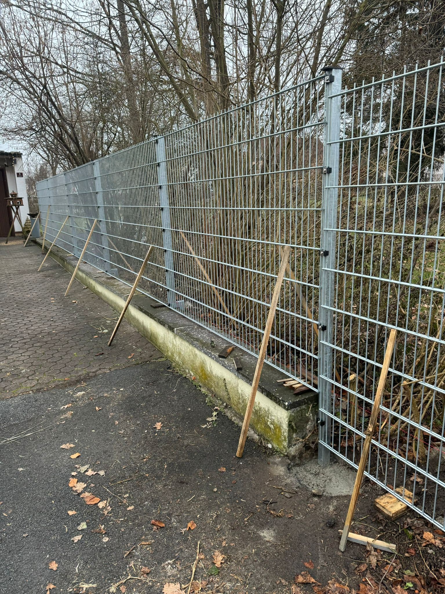 Sicherheitszäune für Defence-unternehmen -Rüstungsindustrie-