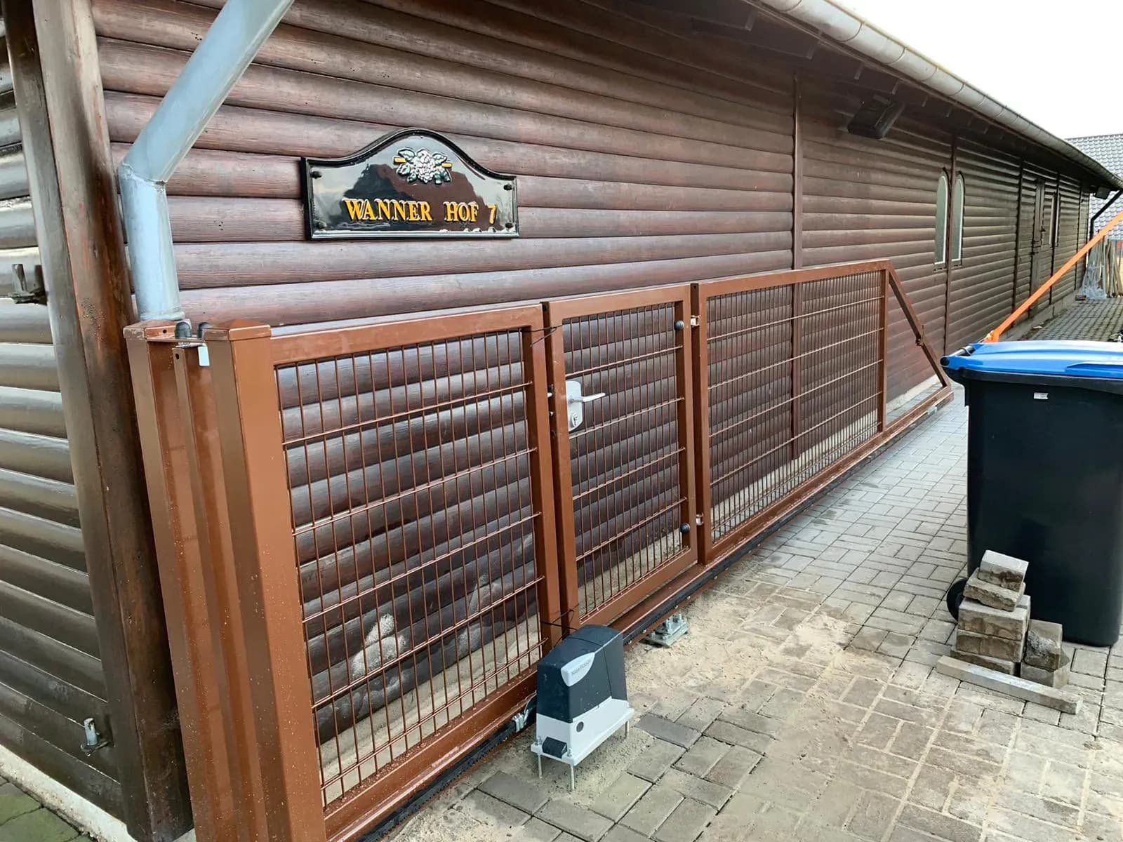 Gartentor nach Maß aus Polen mit bundesweiter Montage