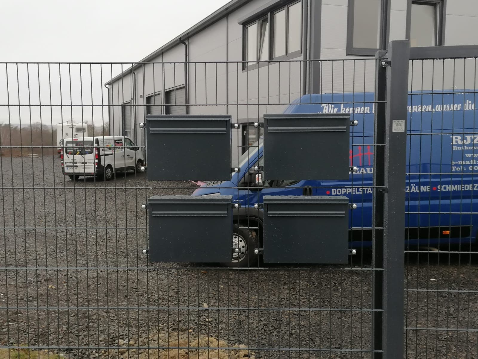 Industrie Schutzzäune mit Montage