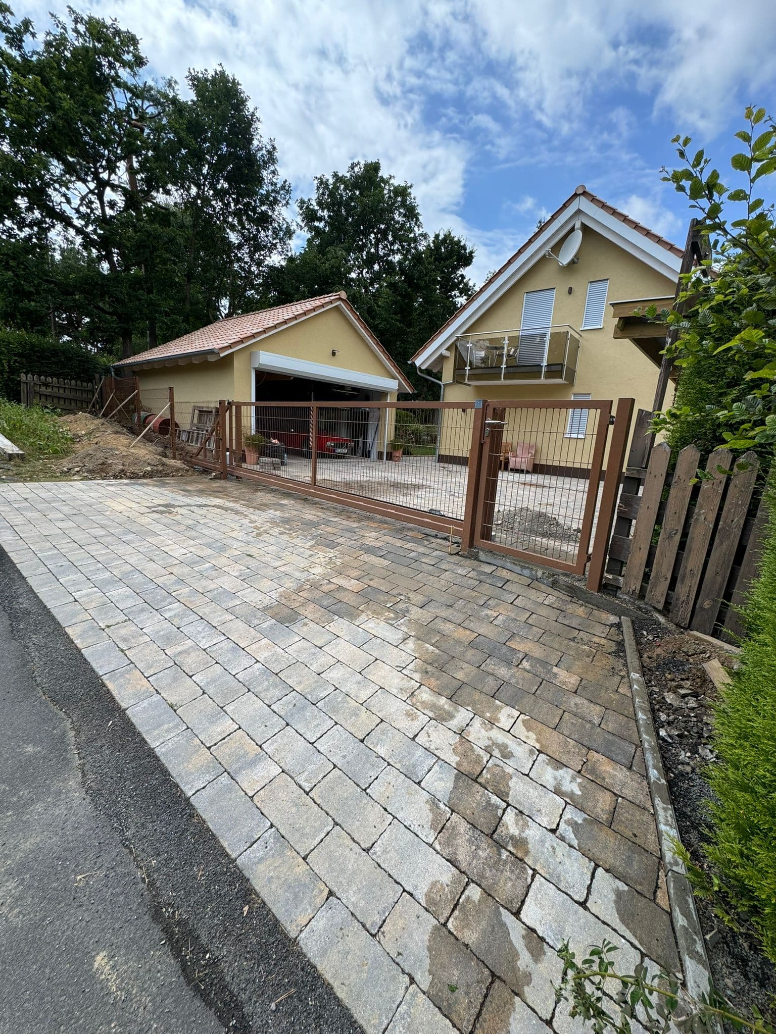 Zäune aus Polen mit Lieferung nach Bayern